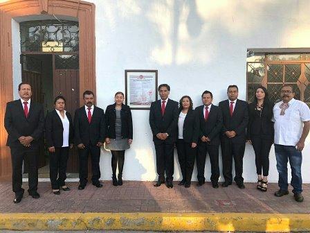 Alcalde de Papalotla coloca bandos solemnes de fiestas patrias imagen 2