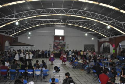 En el marco de la Feria de Todos fue inaugurado el pabellón del pulque y el artesanal imagen 4