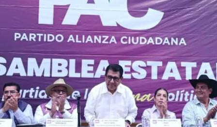 Ni cerrados ni amarrados, Héctor Ortiz y el PAC hablan de alianzas y disciplina