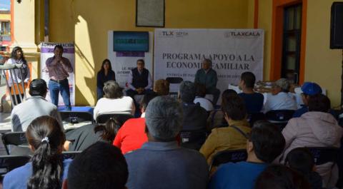 En Calpulalpan 200 familias se benefician con paquetes de aves de traspatio imagen 2