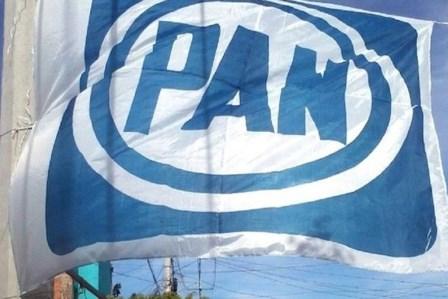 Sin visos de solución la división de diputados panistas