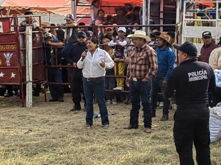 Alcaldesa de Panotla firme en impulsar celebraciones tradicionales imagen 2