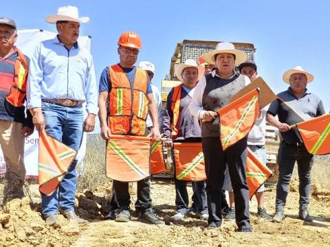 Arranca jornada de renivelación de caminos rurales en Panotla