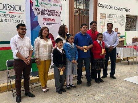 Ayuntamiento de Papalotla y la IAIP realizan concurso de dibujo