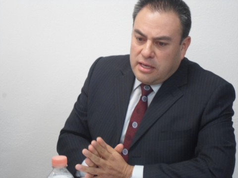Posterga TET resolución a despido de la auditora del OFS