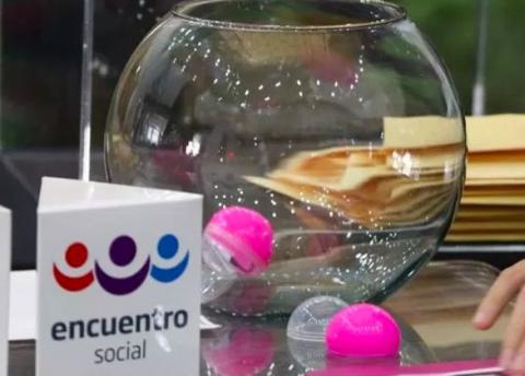 Culpan al INE por la pérdida de registro nacional del PES