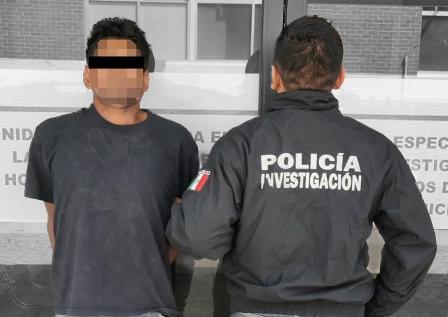 Discute con su esposa, le echa gasolina y le prende fuego en su casa