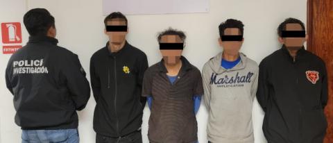 Atrapan a sujetos que calcinaron a un hombre en San Hipólito Chimalpa