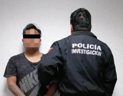 Aprehenden en Tlaxcala a padrote que enfrenta acusación en Puebla