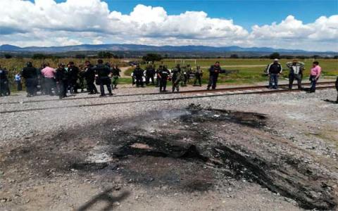 En amotinamiento en Lázaro Cárdenas hieren a dos policías imagen 4