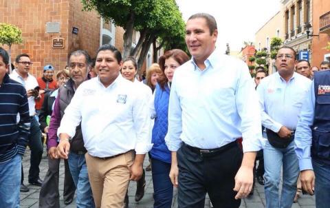 Desparece Miguel Ángel Polvo pero eso sí, cobra puntualmente imagen 1