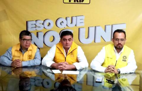 Perredistas reconocen que están por la calle de la amargura