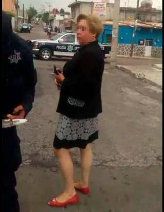 Presunta trabajadora de la PGR agrede a madre y abuela