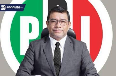 Están los que tienen que estar, niega Enrique Padilla desbandada en el PRI