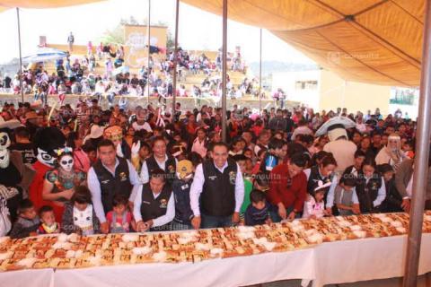 Caballero Yonca arranco miles de sonrisas en el Festival de Día de Reyes imagen 1