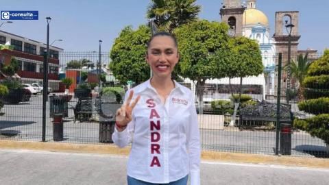 No hay autoridad en Zacualpan y los fiscales ya privatizaron el parque; Sandra Corona poco le importa