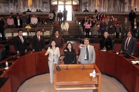 Jueces y magistrados desvergonzados; 70% tienen a familiares trabajando