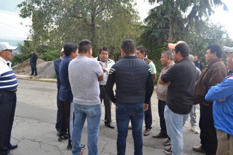 Alcalde atiende problema de drenaje pluvial en el barrio de Calnahuac imagen 2