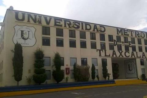 Los dejan fuera de la Universidad Metropolitana y piden ayuda imagen 1