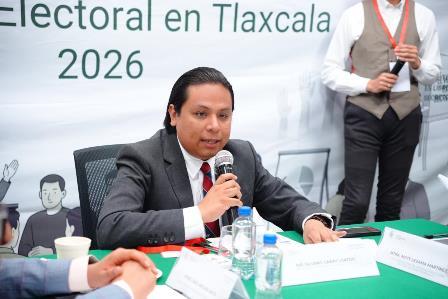 Analizan retos de la IA y Comunicación Política rumbo a la reforma de la Ley Electoral de Tlaxcala