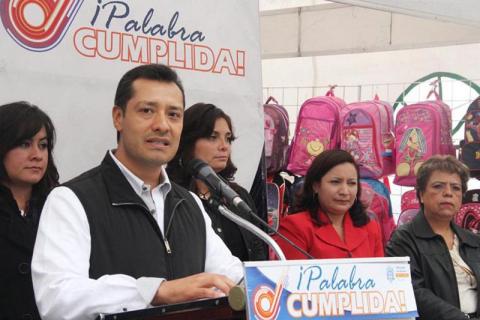 Con 2da Feria de Regreso a Clases beneficia OSC a 20 mil padres de Familia imagen 1