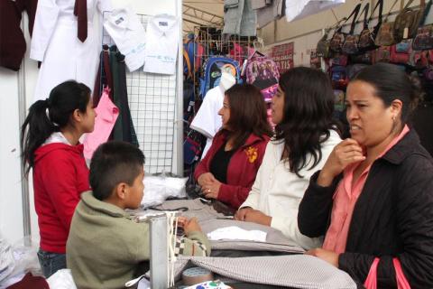 Con 2da Feria de Regreso a Clases beneficia OSC a 20 mil padres de Familia imagen 5