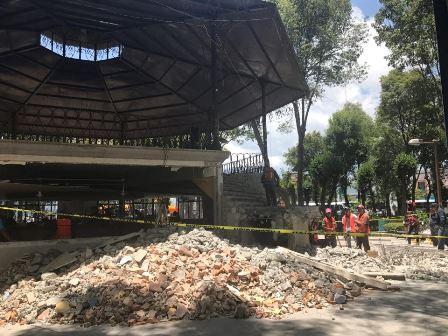 Inician remodelación del quiosko del zócalo de Apizaco
