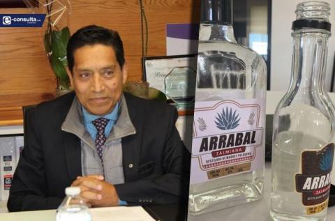 Funcionario de cuarta se dedica a promover el alcoholismo y manda al c4r4jo al FOMTLAX