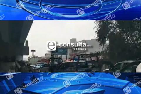 Con impresionante operativo, retiran a sexoservidoras de la vía corta