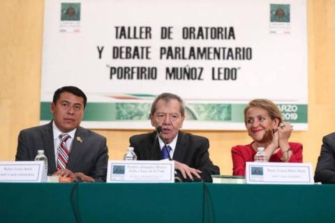 Concluye Taller de Oratoria y Debate Parlamentario en homenaje a Porfirio Muñoz Ledo imagen 3