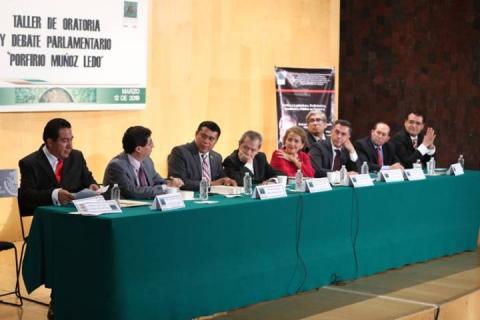 Concluye Taller de Oratoria y Debate Parlamentario en homenaje a Porfirio Muñoz Ledo imagen 2