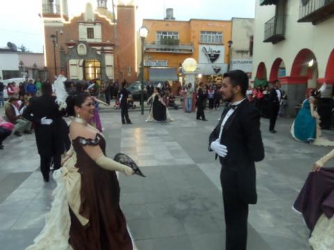 Belén Vega, apoya presentación en Chiautempan, del Ballet Folclórico “Ollin Yoliztli” proveniente de Monterey, N.L. imagen 5