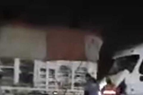 Choque entre dos tráiler deja daños materiales sobre la carretera México- Veracruz