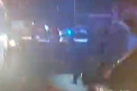 Ebrio recibe botellazo en la cabeza por trifulca