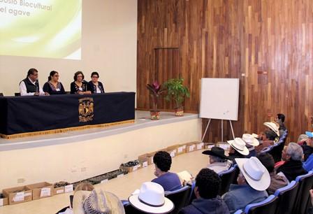 Sefoa y UNAM impulsan desarrollo de la investigación sobre el maguey