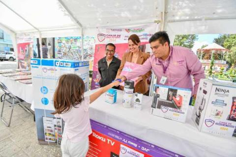 Se fortalece en Huamantla la cultura de la paz con campaña de canje de @rmas de fu3go 2024 imagen 4