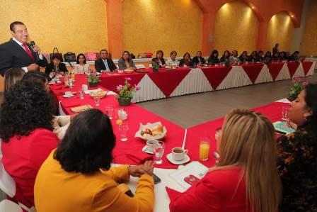 Sostiene Florentino reunión con jefes de sector y supervisores