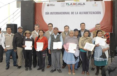 Alfabetizar un vehículo que permite alcanzar la igualdad