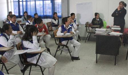Reinician clases 386 mil alumnos de Tlaxcala tras vacaciones