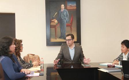 Sepe recibe informe final de actividades del INEE