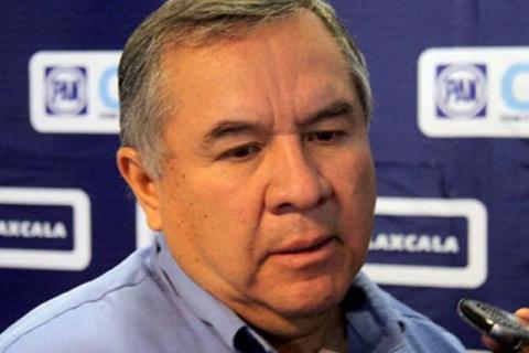 Corre el tiempo para Sergio González