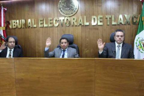 Remite TET a Contraloría de Totolac, caso de regidor al que acusan de tener dos cargos