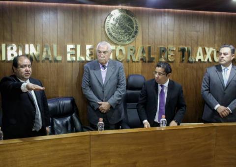 Toma protesta Miguel Nava como nuevo magistrado del TET imagen 1