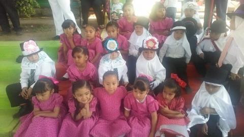 Reciben con bailables el inicio de la Primavera en escuela de Acxotla imagen 3