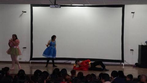 Presentan la obra teatral El Cascanueces en San Pablo del Monte imagen 2