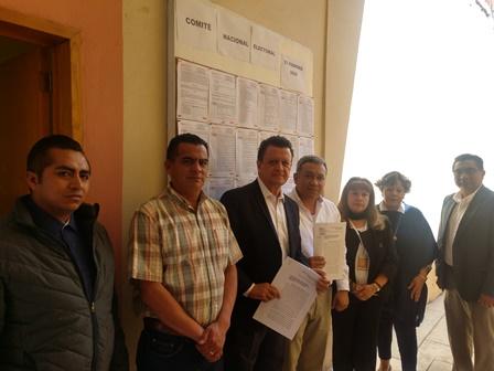 Se registra Cutberto Chávez para dirigencia de la sección 31 del SNTE imagen 3