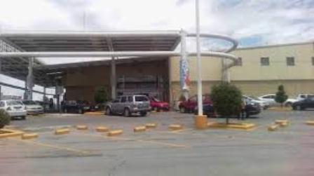 Roban 400 mil pesos de la tienda Soriana de Apizaco