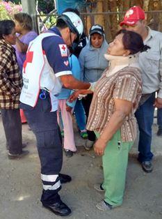 Mujer es atropellada por trasporte público en Tepetitla
