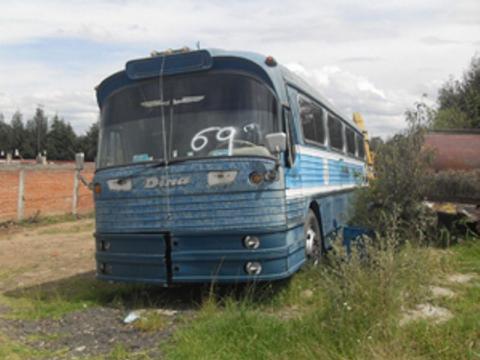 Subastará Gobierno del Estado 141 vehículos, placas chatarra y monitores imagen 2