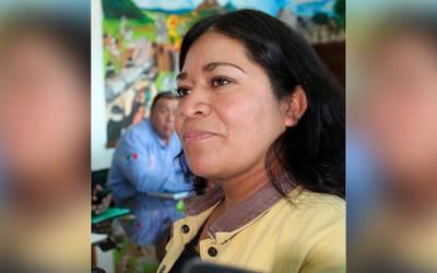 Títere de Tzompantepec solapa a presidenta de comunidad corrupta